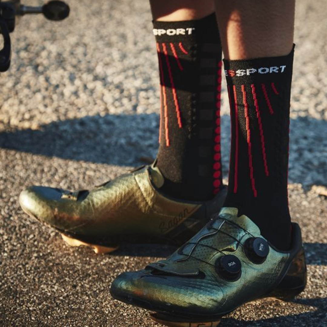 Aero Socks Black /Red