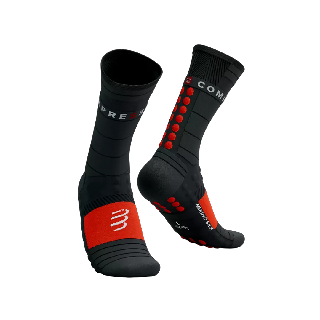 Pro Racing Socks Winter Run - Black/High Risk Red